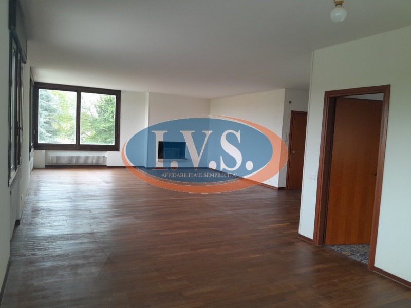 Se cerchi una casa a MONTEGALDELLA che non sia il solito appartamento, ma un’esperienza di beness...