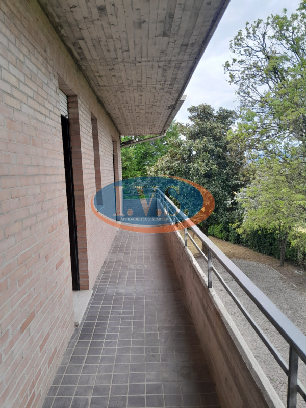 Se cerchi una casa a MONTEGALDELLA che non sia il solito appartamento, ma un’esperienza di beness...