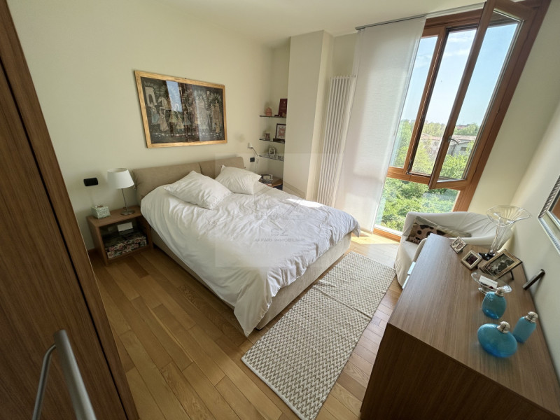 ALBIGNASEGO-S. AGOSTINO

 Ultimo piano con terrazzo abitabile – ottime condizioni

In posizione s...