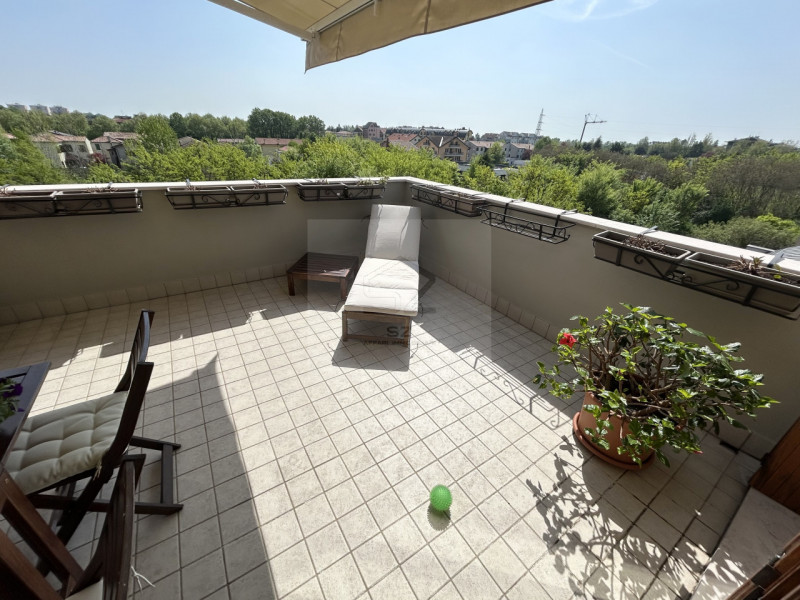 ALBIGNASEGO-S. AGOSTINO

 Ultimo piano con terrazzo abitabile – ottime condizioni

In posizione s...