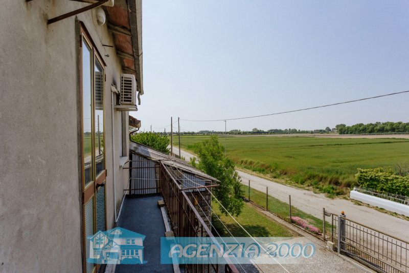 LA CASA CHE STAVI ASPETTANDO !!!, IMMERSA NELLA TRANQUILLITA' DELLA CAMPAGNA... AD ARRE, IN ZONA ...