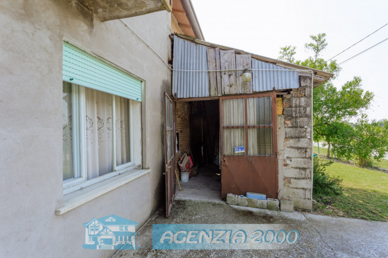 LA CASA CHE STAVI ASPETTANDO !!!, IMMERSA NELLA TRANQUILLITA' DELLA CAMPAGNA... AD ARRE, IN ZONA ...