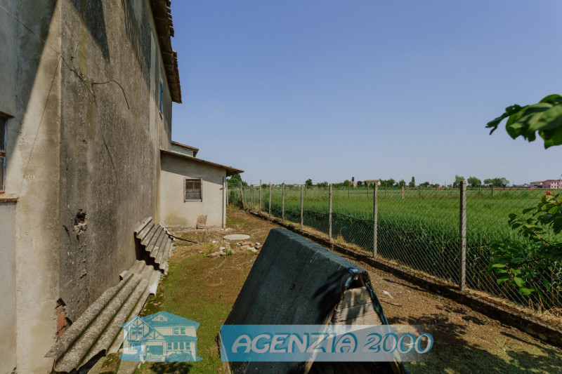 LA CASA CHE STAVI ASPETTANDO !!!, IMMERSA NELLA TRANQUILLITA' DELLA CAMPAGNA... AD ARRE, IN ZONA ...