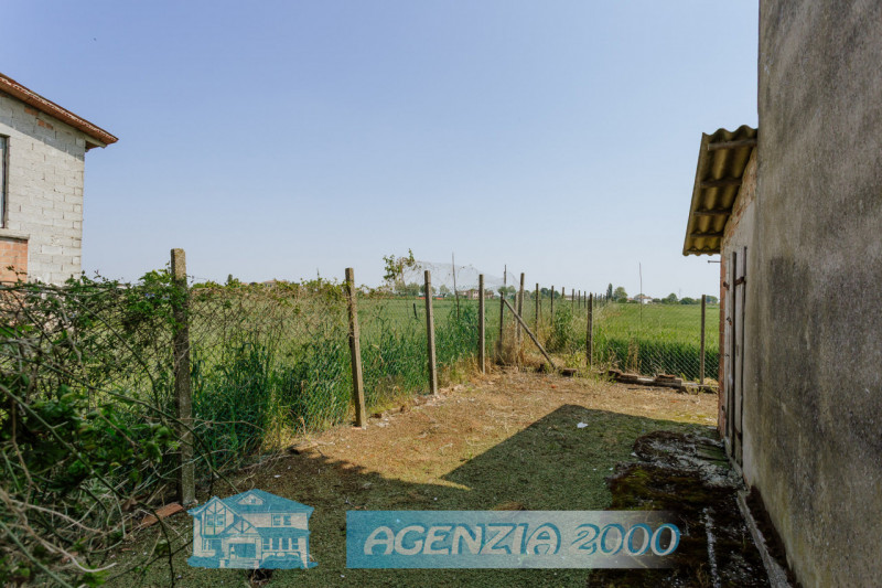 LA CASA CHE STAVI ASPETTANDO !!!, IMMERSA NELLA TRANQUILLITA' DELLA CAMPAGNA... AD ARRE, IN ZONA ...