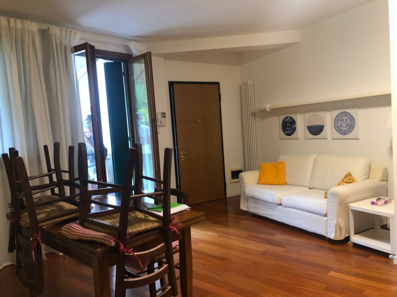 Torri di Arcugnano, a pochi passi dalla Piazza Rumor del Comune, vi presentiamo un'opportunità im...