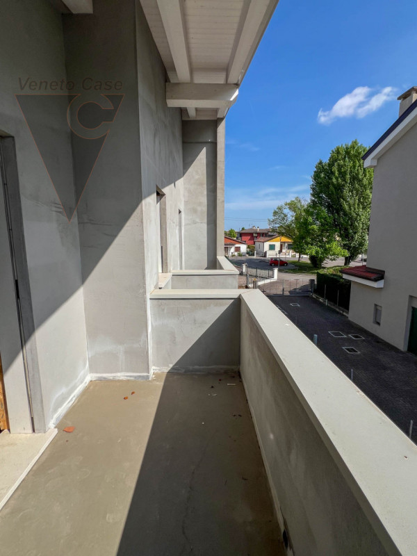 Proponiamo in vendita una splendida porzione di quadrifamiliare di nuova costruzione allo stato d...