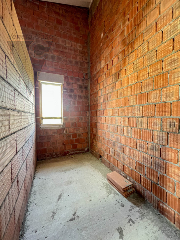 Proponiamo in vendita una splendida porzione di quadrifamiliare di nuova costruzione allo stato d...