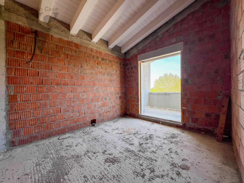 Proponiamo in vendita una splendida porzione di quadrifamiliare di nuova costruzione allo stato d...