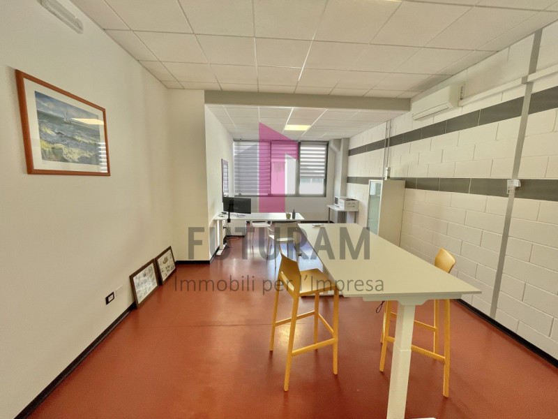 CAMISANO VICENTINO - 42FIL -PER INFO 0444/310220 

IN ZONA DI FORTE PASSAGGIO E BEN SERVITA, SI P...