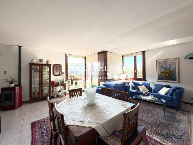 Rif. C351 – Villetta singola a Castelfranco Veneto (Frazione)

Per info: Marco 340 2242606

L’imm...