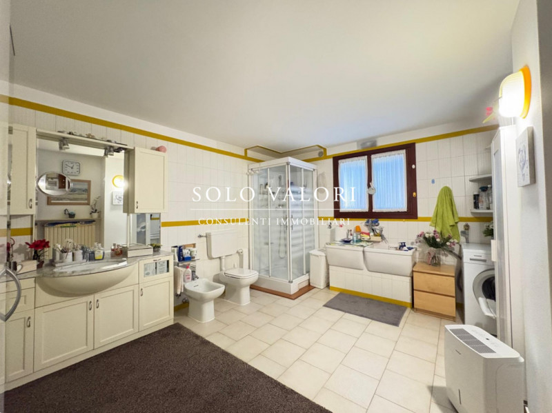 Rif. C351 – Villetta singola a Castelfranco Veneto (Frazione)

Per info: Marco 340 2242606

L’imm...