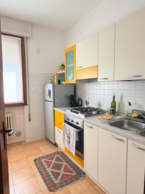 SAN BELLINO: in contesto residenziale, vicino ai principali servizi e mezzi, proponiamo appartame...