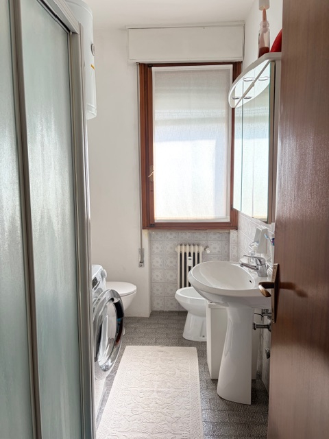 SAN BELLINO: in contesto residenziale, vicino ai principali servizi e mezzi, proponiamo appartame...