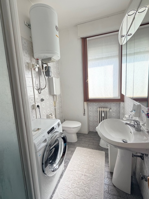 SAN BELLINO: in contesto residenziale, vicino ai principali servizi e mezzi, proponiamo appartame...