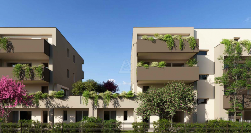 In tranquillo contesto residenziale, a breve distanza dal centro di Thiene, proponiamo elegante a...