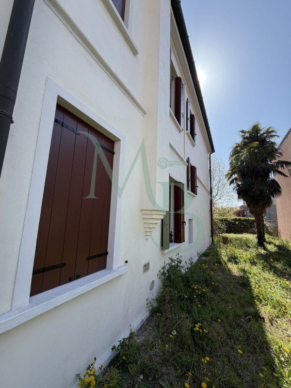 PADOVA – PORTA PORTELLO. Nel cuore di una delle zone più autentiche e ricercate della città, prop...