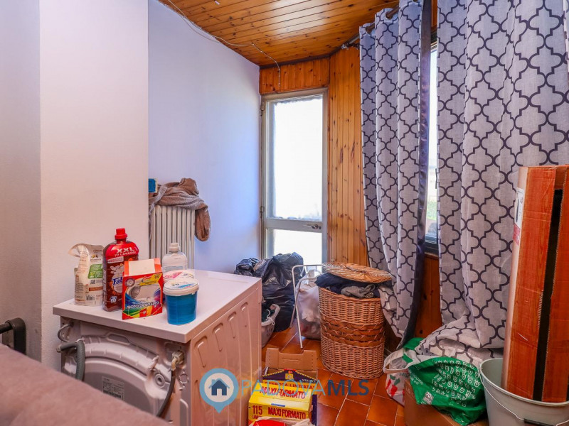 Immobile in esclusiva al Gruppo Padova MLS

In una delle zone residenziali più tranquille e richi...