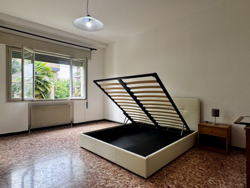 Treviso, zona San Lazzaro. Codice YA13

Stanza per studenti/studentesse in affitto a Treviso

Pro...
