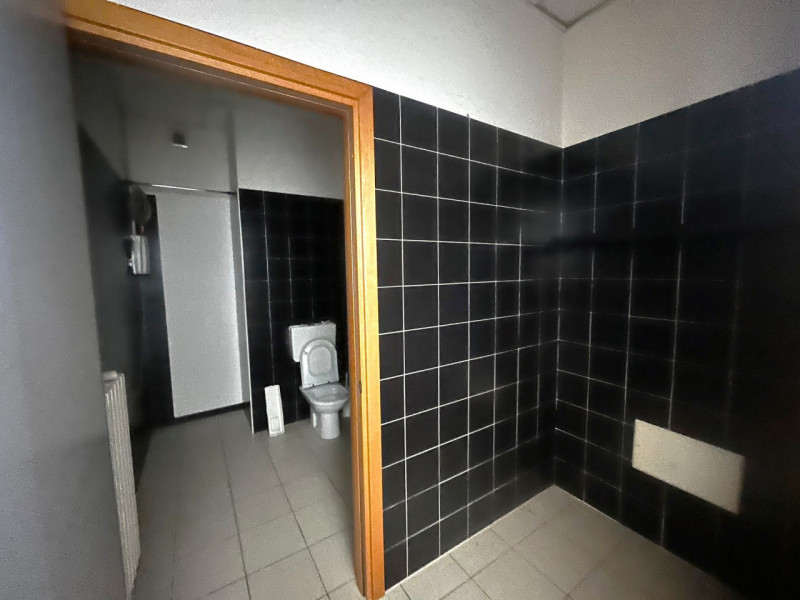 MESTRINO (PD): In prestigioso complesso direzionale / commerciale conosciuto come "La Fornace" , ...