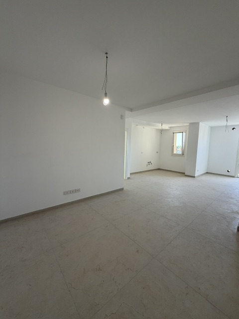 Vigodarzere zona centrale proponiamo nuovo appartamento  al 2° ed ultimo piano con ascensore.

L'...