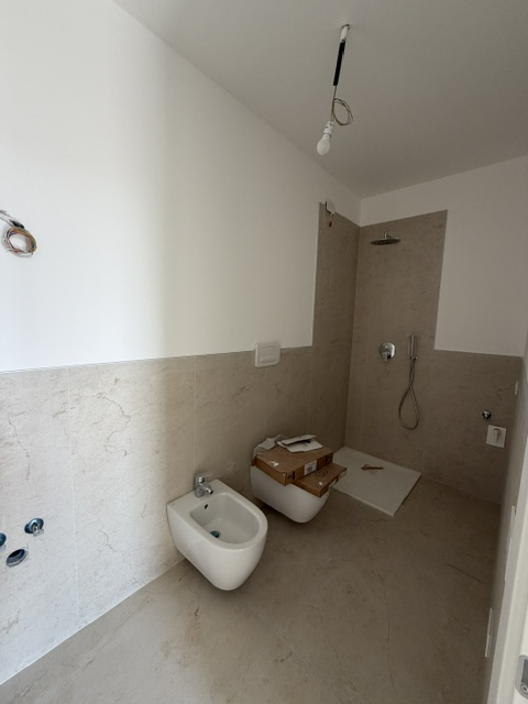 Vigodarzere zona centrale proponiamo nuovo appartamento  al 2° ed ultimo piano con ascensore.

L'...