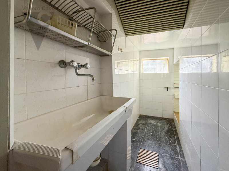 LOCALITA' CARPANE - CASA SINGOLA
Proponiamo in vendita, nella località Carpane, una casa singola ...