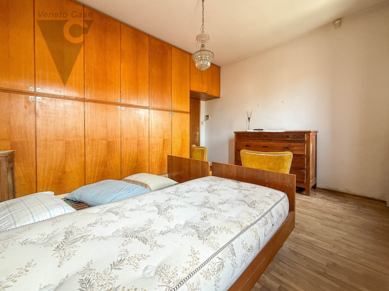 LOCALITA' CARPANE - CASA SINGOLA
Proponiamo in vendita, nella località Carpane, una casa singola ...