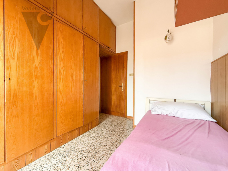 LOCALITA' CARPANE - CASA SINGOLA
Proponiamo in vendita, nella località Carpane, una casa singola ...