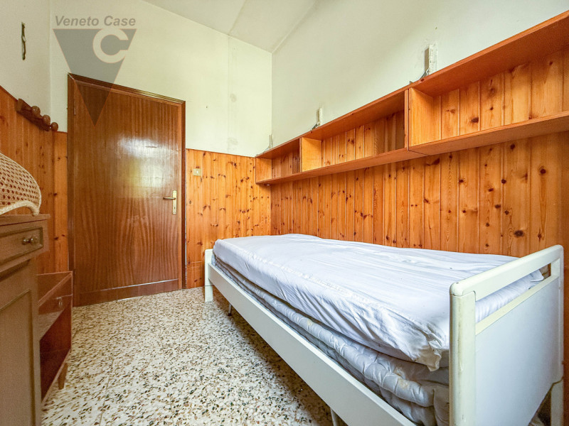 LOCALITA' CARPANE - CASA SINGOLA
Proponiamo in vendita, nella località Carpane, una casa singola ...