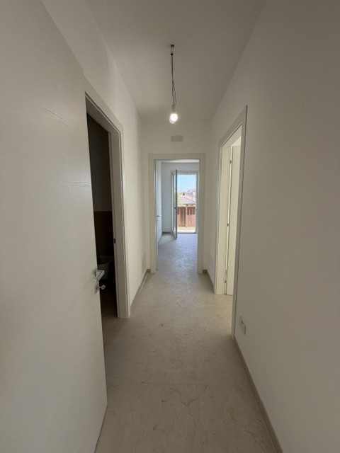 Vigodarzere zona centrale proponiamo nuovo appartamento  al 1° piano con ascensore.

La particola...