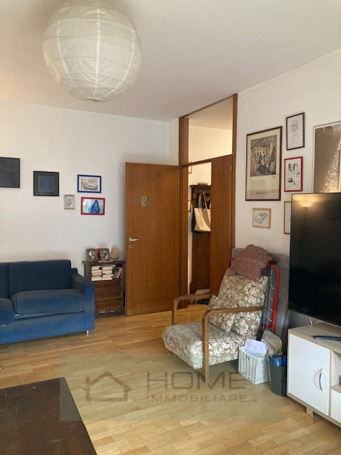 Luminoso e spazioso appartamento in affitto situato nella zona di Facciolati a Padova, completame...