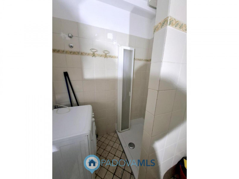 Immobile in esclusiva al Gruppo Padova MLS

ELEGANTE MINI ARREDATO NEI PRESSI DI PRATO DELLA VALL...