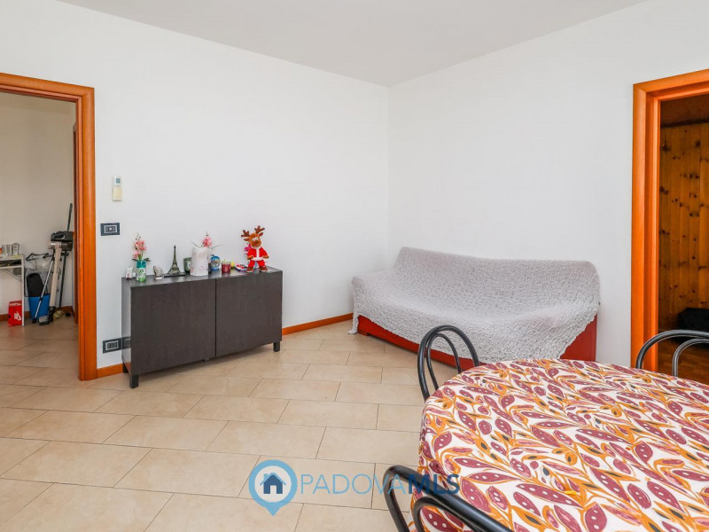 Immobile in esclusiva al Gruppo Padova MLS
In una delle zone residenziali più tranquille e richie...