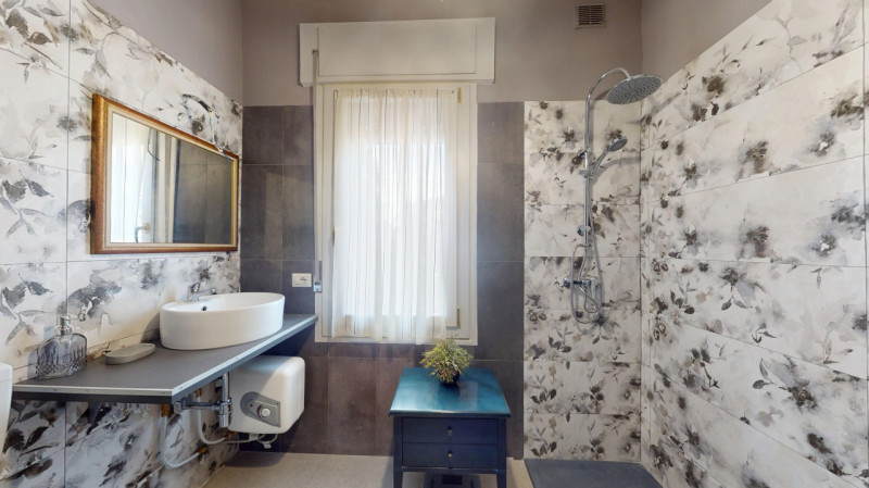 TI INVITIAMO A VISITARE PRIMA IL VIRTUL TOUR 3D DELL'APPARTAMENTO. COSI' POTRAI VISITARLO SOLO SE...