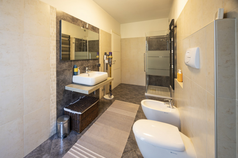 Porzione di recente costruzione ubicata a San Vito di Vigonza in un contesto immerso nel verde e ...