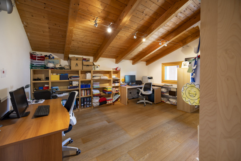 Porzione di recente costruzione ubicata a San Vito di Vigonza in un contesto immerso nel verde e ...