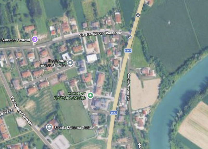 Piazzola sul Brenta: in tranquilla zona residenziale nei pressi del centro di Vaccarino, è in ven...