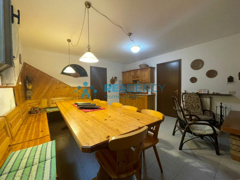 In una delle zone più tranquille e residenziali di Altavilla Vicentina, proponiamo in vendita que...