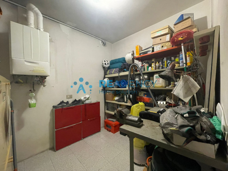 In una delle zone più tranquille e residenziali di Altavilla Vicentina, proponiamo in vendita que...