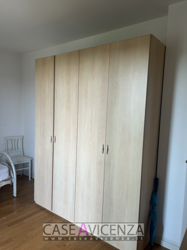 GRISIGNANO CENTRO - APPARTAMENTO PER LAVORATORI - AFFITTIAMO Appartamento con 4 posti letto, comp...