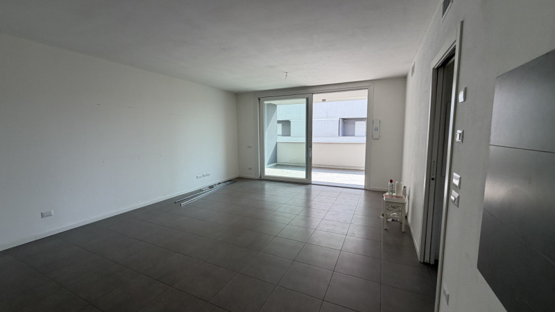 Scopri il tuo nuovo nido nel cuore di Perarolo, Vigonza! Ti presentiamo un esclusivo appartamento...