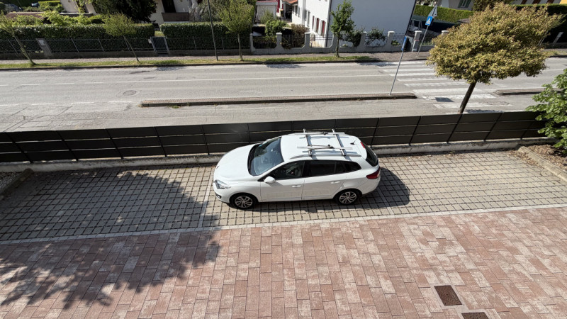 Scopri il tuo nuovo nido nel cuore di Perarolo, Vigonza! Ti presentiamo un esclusivo appartamento...