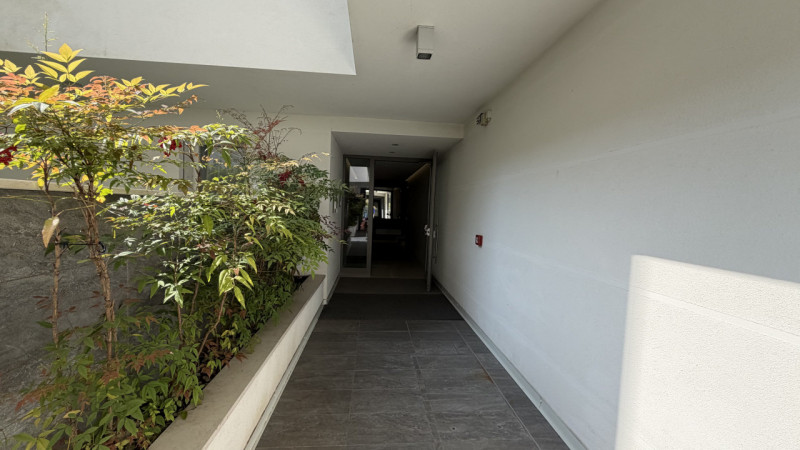 Scopri il tuo nuovo nido nel cuore di Perarolo, Vigonza! Ti presentiamo un esclusivo appartamento...