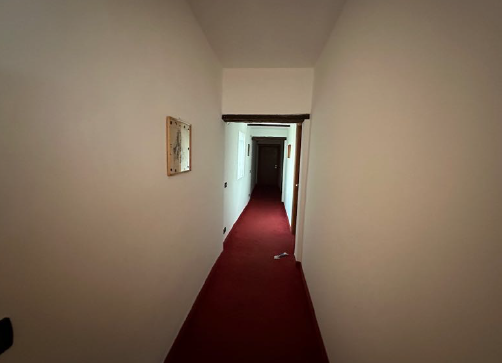 Rif. A.A.358-235

Vendita all'asta - appartamento al 3° piano in data 29 maggio 2026

Descrizione...