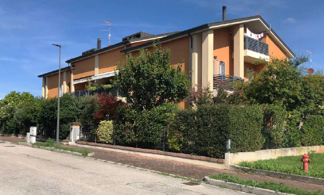 Rif. A.A.497-24

Vendita all'asta - appartamento al piano terra con garage in data 23 giugno 2026...