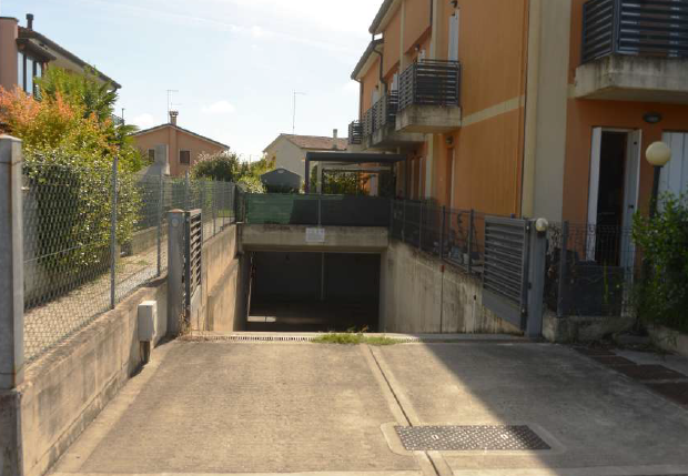 Rif. A.A.497-24

Vendita all'asta - appartamento al piano terra con garage in data 23 giugno 2026...