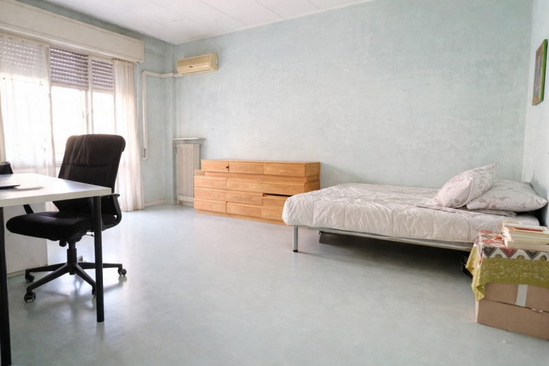 PADOVA – ZONA OSPEDALI

Proponiamo in vendita luminoso appartamento situato al secondo piano di u...