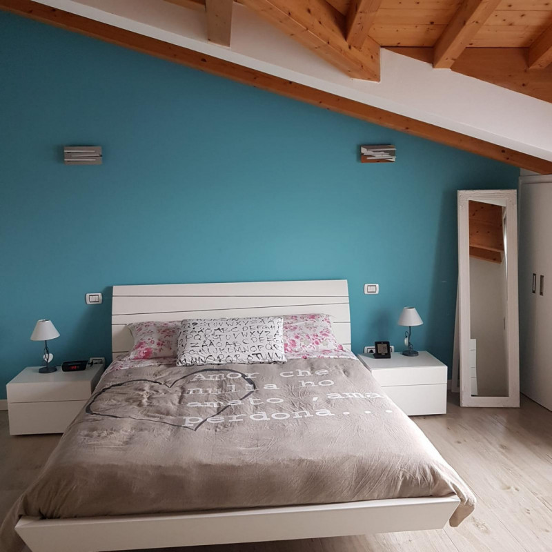 ALBIGNASEGO San Giacomo vendesi appartamento su due livelli primo e sottotetto in un complesso di...