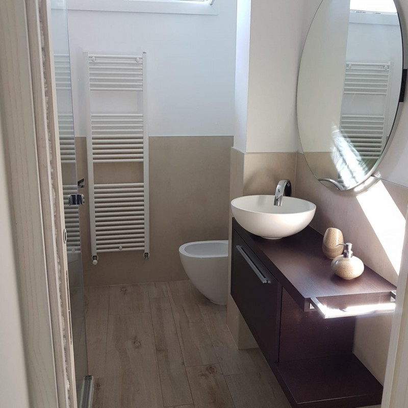 ALBIGNASEGO San Giacomo vendesi appartamento su due livelli primo e sottotetto in un complesso di...