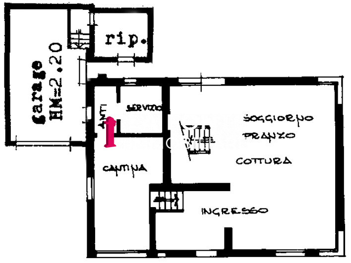 BUSA DI VIGONZA - VILLETTA SINGOLA  anni 70 dalle LINEE MODERNE ED ATTUALI

La casa offre spazi a...